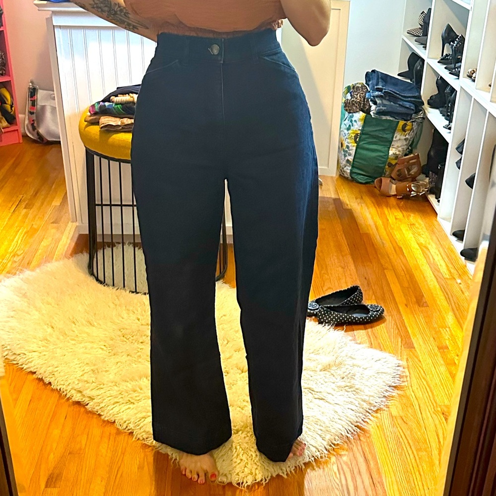 Wide leg trousers
